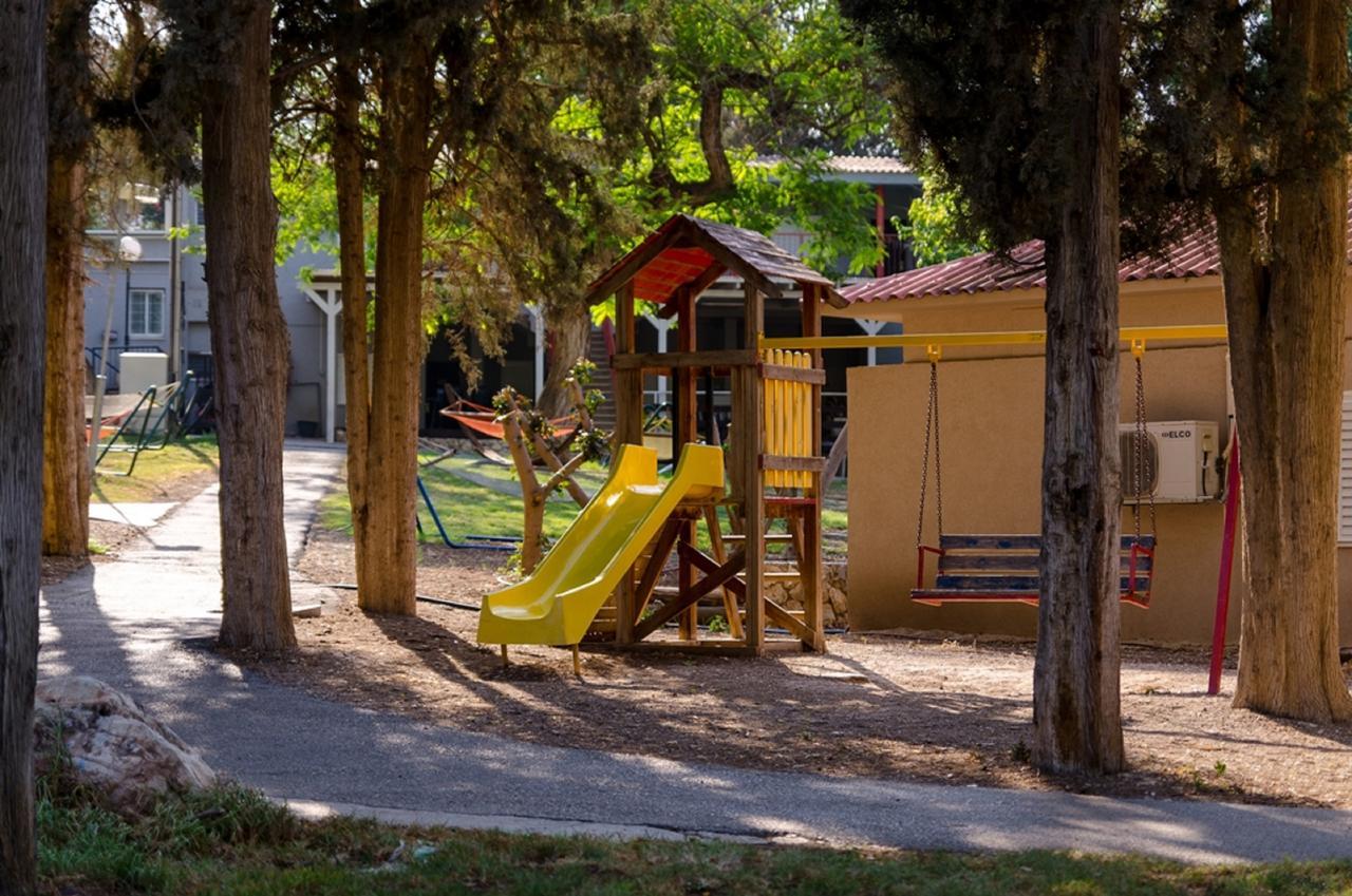 Bait Alfa Kibbutz Country Lodging Bet Alfa Exterior foto
